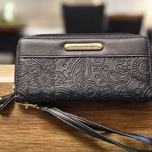 Stone Mountain Accessories Black Floral Embossed Clutch